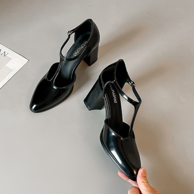 Leather Classic Strap - Scarpe Mary Jane Nere con Tacco