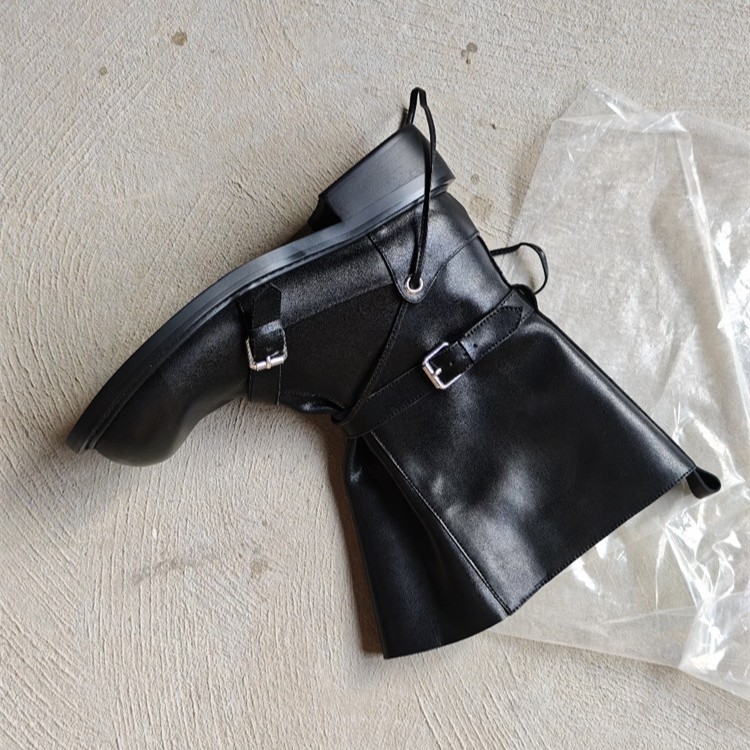Stivali a metà polpaccio con f - Leather Classic Strap recensione e prezzo